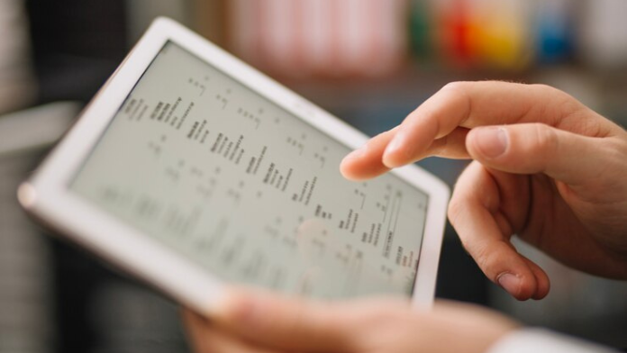 AI-Powered Electronic Health Records to Transform Medical Diagnosis Challenges